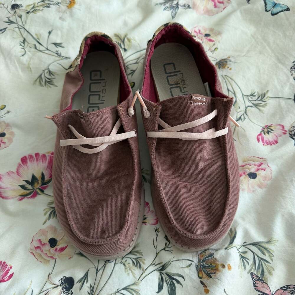 Hey Dude Women's Wendy Corduroy Antique Rose with Leopard Print Heel
